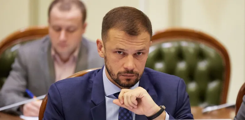Три мінімальні зарплати для вчителів: у Раді пропонують зміни до держбюджету-2026