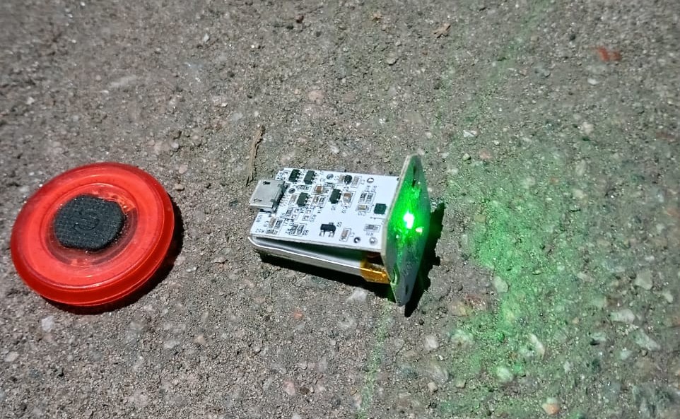 An object resembling a radio beacon was discovered near the entrance to the Coordination Headquarters reception area – photo