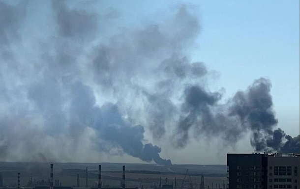 Сьомий від початку весни російський нафтопереробний завод зупинився через атаки дронів – ЗМІ