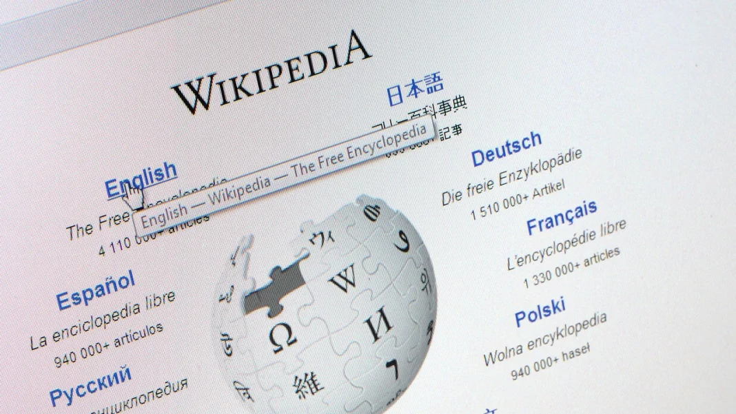 Russians are creating fake versions of Wikipedia to manipulate search engines and AI chatbots.