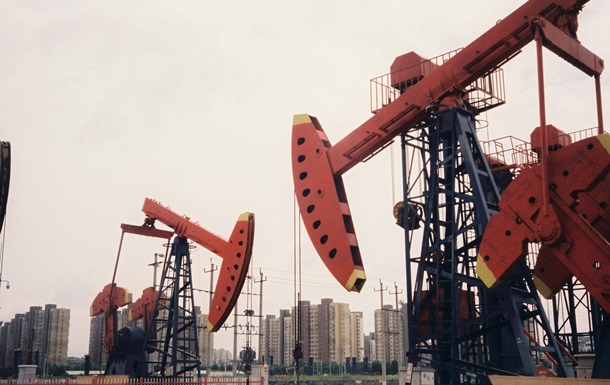 Кувейт увеличил добычу нефти почти втрое — подробности события