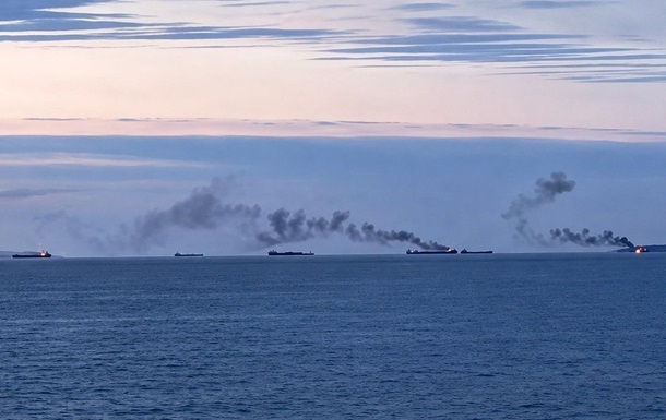 Russian ships lose insurance due to Ukrainian Armed Forces attacks.