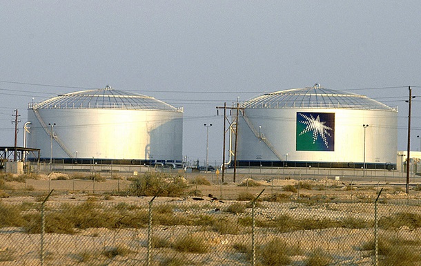 Saudi Arabia has reduced the price of oil for Asia.