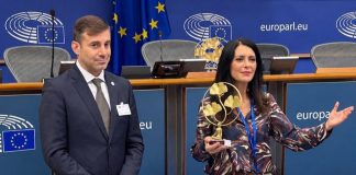 Вице-президент Европарламента Пина Пичерно согласилась прекратить голодовку из-за Олешек пина пичерно алёшки
